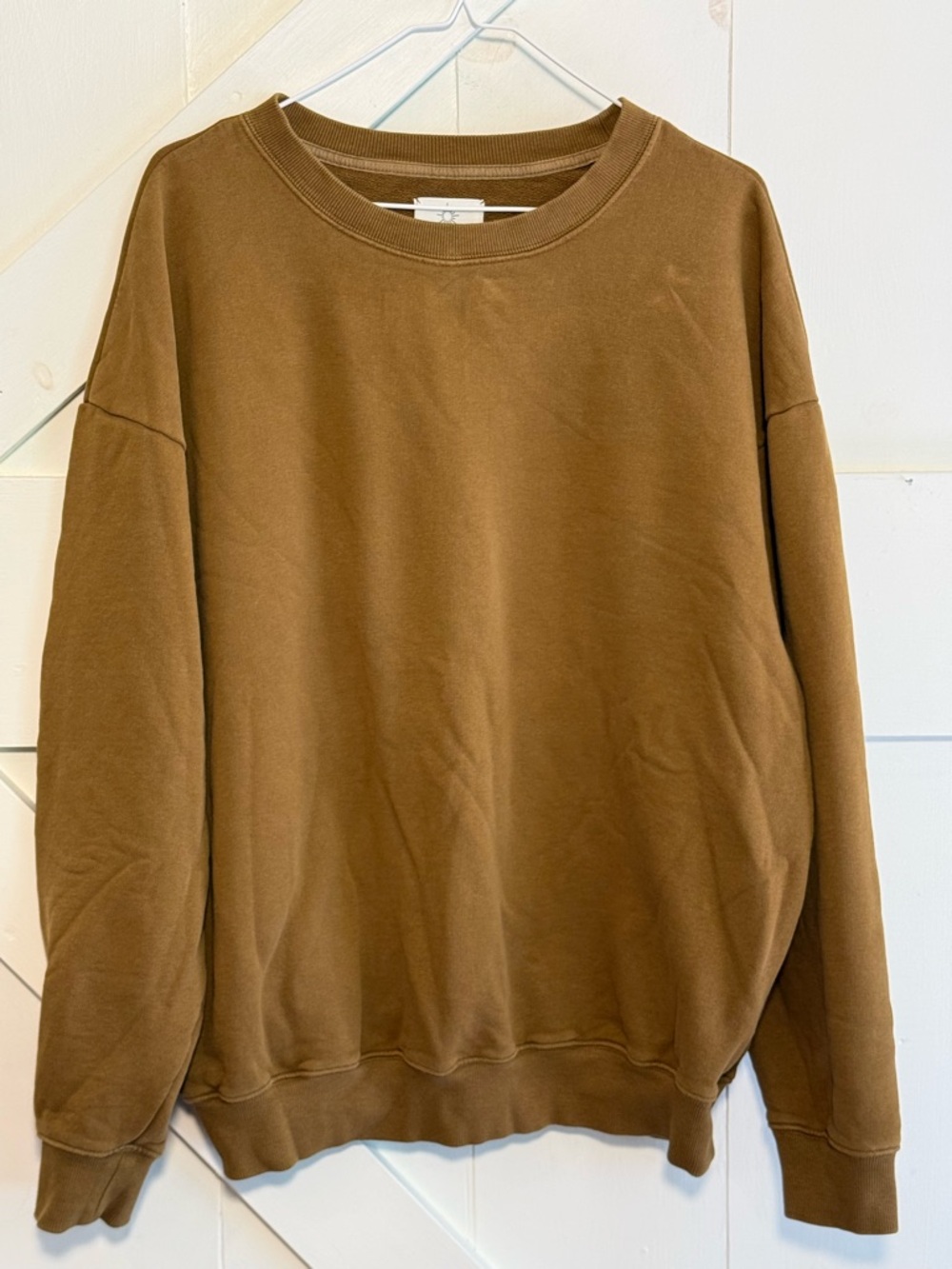 OFFLINE by Aerie Brown Crewneck Sweatshirt Medium Oversized Pullover
